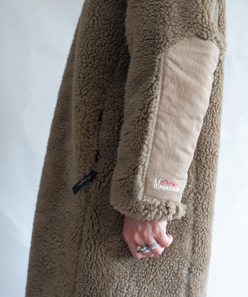 MANASTASH（マナスタッシュ）の「MANASTASH/マナスタッシュ　W's  MT. GORILLA LONG JKT '21　ウィメンズ　マウントゴリラ　ロングジャケット　フリース（ノーカラーコート・レディース・ライトブラウン/ナチュラル/ブラック/オリーブ・MEDIUM）」の10枚目の写真