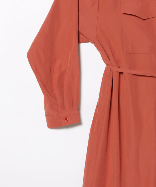 BEAMS HEART（ビームスハート）の「BEAMS HEART / フラップポケット ロングシャツ ワンピース（ワンピース・レディース・ベージュ/オリーブ/オレンジ・FREE）」の15枚目の写真