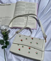 フラワー刺繍スクエアBAG
