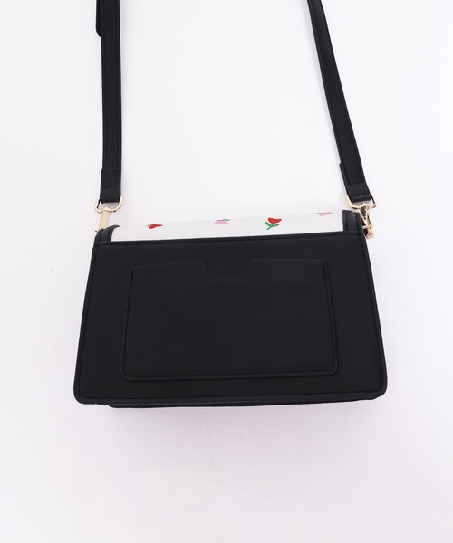 WC（ダブル シー）の「フラワー刺繍スクエアBAG（ショルダーバッグ・レディース・ホワイト/ブラック・FREE）」の13枚目の写真