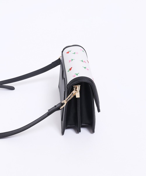 WC（ダブル シー）の「フラワー刺繍スクエアBAG（ショルダーバッグ・レディース・ホワイト/ブラック・FREE）」の14枚目の写真