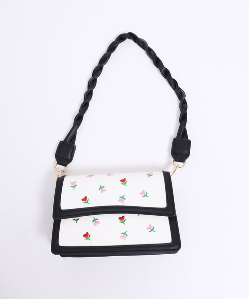 WC（ダブル シー）の「フラワー刺繍スクエアBAG（ショルダーバッグ・レディース・ホワイト/ブラック・FREE）」の19枚目の写真