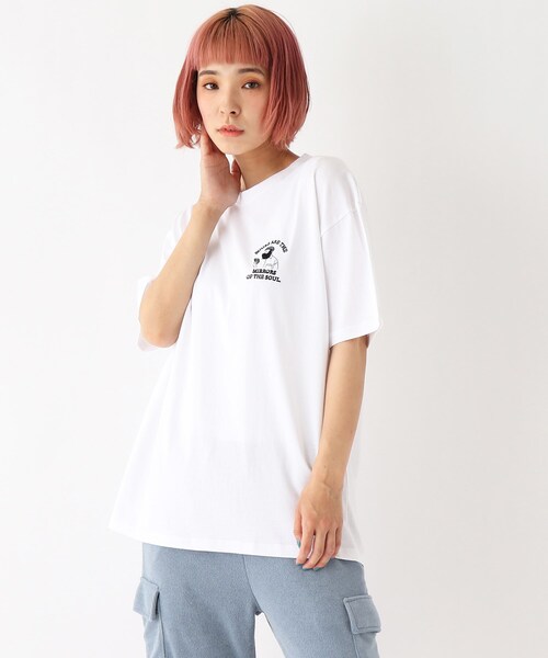 BASECONTROL(ベースコントロール)の「◆Quash 髭グラフィック ワンポイントサガラ刺繍半袖Tシャツ(Tシャツ/カットソー・レディース・アイボリー系/アイボリー系2/アイボリー系1/ライトグリーン/ダークグリーン/ネイビー/アイボリー/ブラック・99)」の6枚目の写真