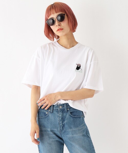 BASECONTROL(ベースコントロール)の「◆Quash 髭グラフィック ワンポイントサガラ刺繍半袖Tシャツ(Tシャツ/カットソー・レディース・アイボリー系/アイボリー系2/アイボリー系1/ライトグリーン/ダークグリーン/ネイビー/アイボリー/ブラック・99)」の2枚目の写真