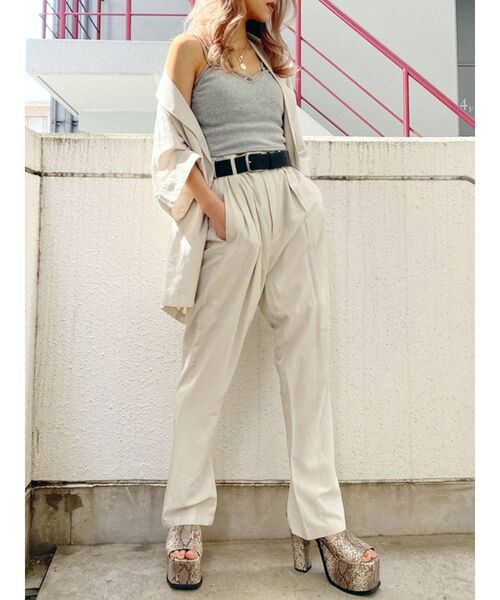 GYDA（ジェイダ）の「バインダービスチェ（キャミソール・レディース・ブラック/オフホワイト/グレー・FREE）」の13枚目の写真