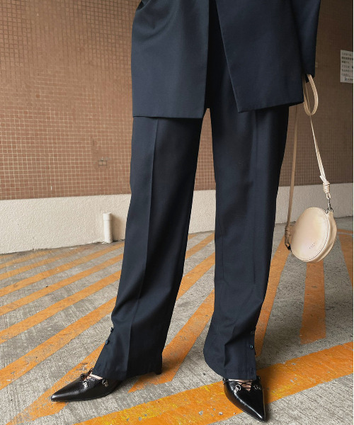 Ameri（アメリ）の「CAT’S CRADLE MULE（パンプス・レディース・ブラック/ベージュ/カーキ・SMALL/MEDIUM/LARGE）」の19枚目の写真