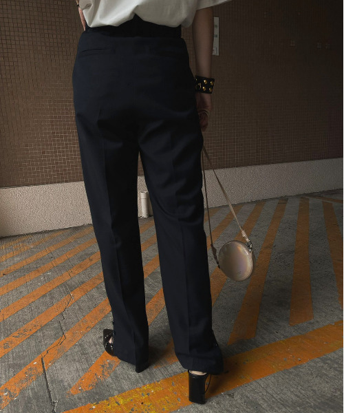 Ameri（アメリ）の「CAT’S CRADLE MULE（パンプス・レディース・ブラック/ベージュ/カーキ・SMALL/MEDIUM/LARGE）」の9枚目の写真