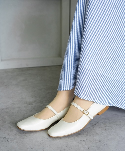 chocolates(チョコラテス)の「メリージェーン ストレッチ スクエアパンプス【日本製】(パンプス・レディース・ブラック/アイボリー/ベージュ/ブラック系その他・22cm/22.5cm/23cm/23.5cm/24cm/24.5cm/25cm)」の6枚目の写真