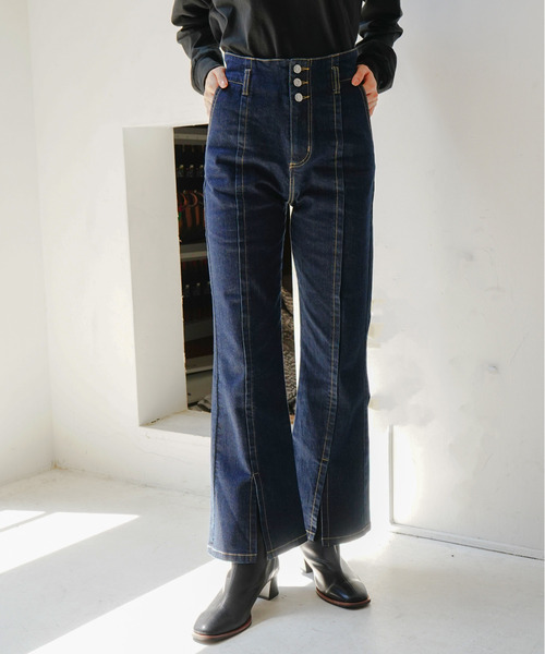 VENCEEXCHANGE(ヴァンスエクスチェンジ)の「デニムフレアパンツ(デニムパンツ・レディース・ネイビー/ブルー/ブラック・L/S/M)」の14枚目の写真