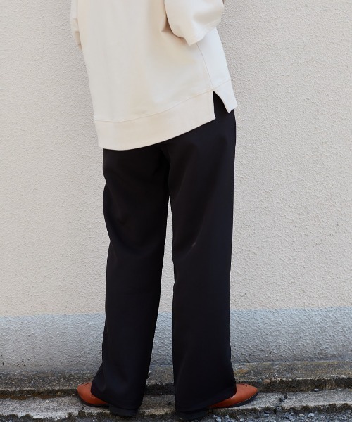e.r.g*（イーアールジー）の「カラーストレートパンツ（その他パンツ・レディース・ブラック/ベージュ/ブラウン/カーキ/ピンク・M/L）」の6枚目の写真