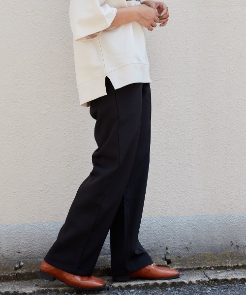 e.r.g*（イーアールジー）の「カラーストレートパンツ（その他パンツ・レディース・ブラック/ベージュ/ブラウン/カーキ/ピンク・M/L）」の7枚目の写真