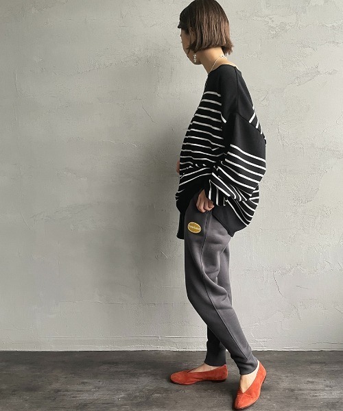 AMERICANA（アメリカーナ）の「【FUDGE11月号掲載】[Americana×JEANS FACTORY/アメリカーナ×ジーンズファクトリー] 別注 オーバルロゴスウェットパンツ（スウェットパンツ・レディース・スミクロ/グレー/モカ・S/M）」の10枚目の写真