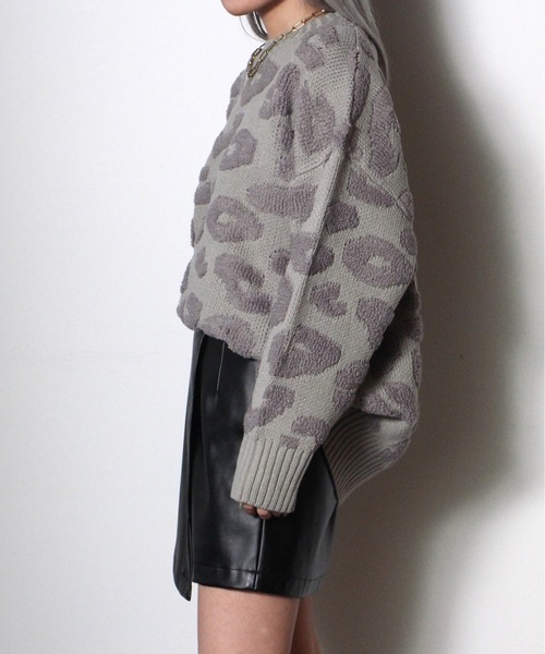 one way（ワンウェイ）の「【oneway Jeans】レオパードニット（ニット/セーター・レディース・ベージュ/ライトグレー/ブラック/ライトブラウン・FREE）」の10枚目の写真