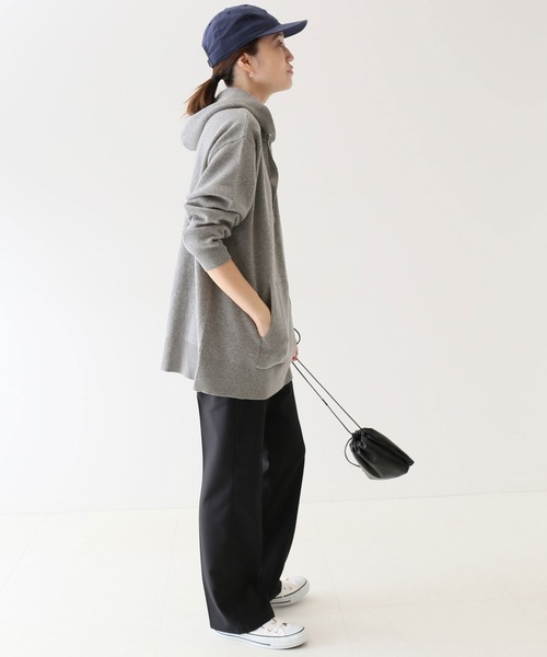 SLOBE IENA（スローブイエナ）の「ダブルフェイスフーディー【手洗い可能】◆（ニット/セーター・レディース・ライトグレー/ブラック/グレー・FREE）」の4枚目の写真