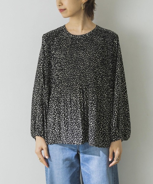 URBAN RESEARCH(アーバンリサーチ)の「プリーツデザインレオパードブラウス(Tシャツ/カットソー・レディース・ベージュ/ブラック・FREE)」の17枚目の写真