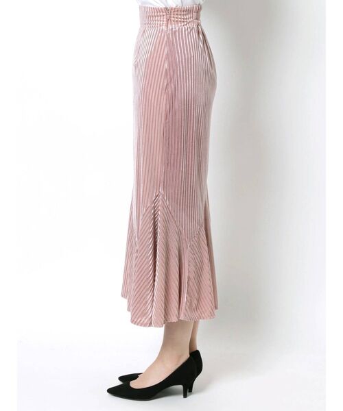 dazzlin（ダズリン）の「ストライプベロア切り替えスカート（スカート・レディース・ピンク/ブルー/モカ・SMALL/MEDIUM）」の19枚目の写真