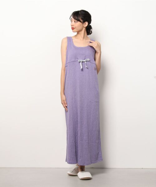 Chut！ INTIMATES（シュットインティメイツ）の「【綿100%】パデッド タンク ドレス (C364)（ルームウェア/パジャマ・レディース・パープル/ライトベージュ・M/L）」の2枚目の写真