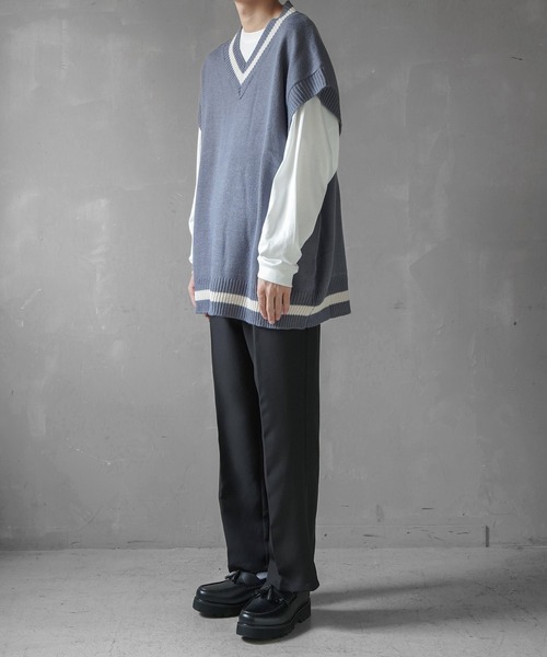 SPINNS（スピンズ）の「フェイクレザー ハイシャークソールタッセルローファー（ローファー・メンズ・ブラック・27cm/26cm）」の12枚目の写真