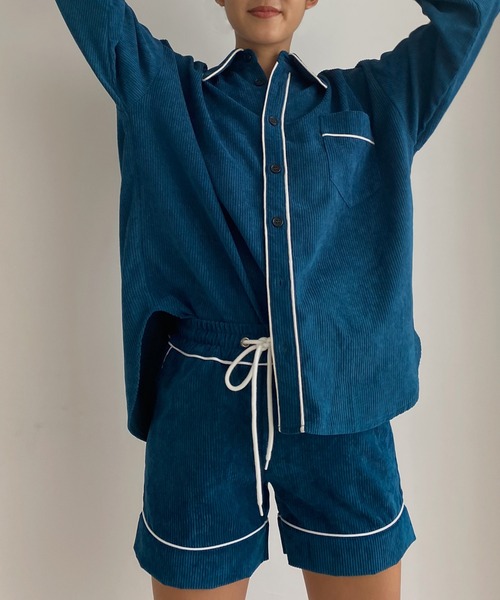 Avvenente（アベネンテ）の「【Avvenente】コーデュロイパイピングミニパンツ（その他パンツ・レディース・ブルー/ライトブラウン・FREE）」の3枚目の写真