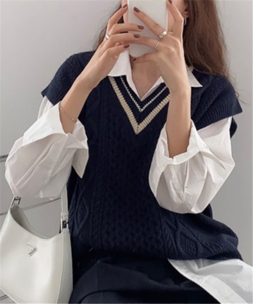 MAISON DE THERESE(メゾン ド テレーズ)の「Vネック 配色ニットベスト(ベスト・レディース・Off White/ネイビー/ベージュ・FREE)」の5枚目の写真