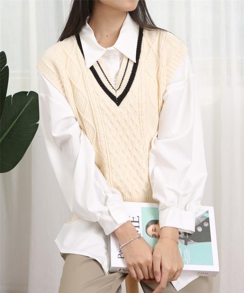 MAISON DE THERESE(メゾン ド テレーズ)の「Vネック 配色ニットベスト(ベスト・レディース・Off White/ネイビー/ベージュ・FREE)」の12枚目の写真