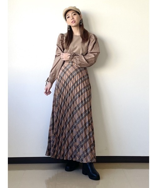 GAP（ギャップ）の「プリーツマキシスカート（スカート・レディース・ブラウン/チャコールグレー・0/2/4/6/8/10/00/000）」の14枚目の写真