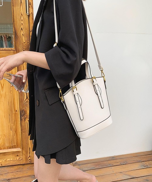 Burner(バーナー)の「【OKUOKU 0909】レザータッチバケットショルダーバック/oku-bag23-27(ショルダーバッグ・レディース・その他4/その他1/その他7/その他3/その他5/その他2/その他6・FREE)」の5枚目の写真