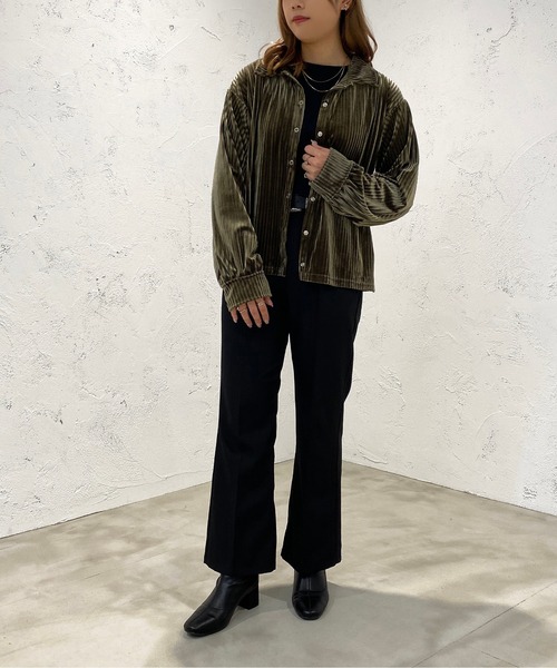 apres jour mignon(アプレジュールミニョン)の「ベロアシャツ【SETUP着用可能】【ZOZOTOWN限定アイテム】(シャツ/ブラウス・レディース・ブラック/ダークブラウン/カーキ・X-LARGE/フリー)」の17枚目の写真