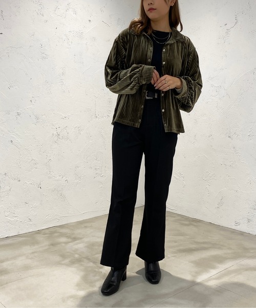 apres jour mignon(アプレジュールミニョン)の「ベロアシャツ【SETUP着用可能】【ZOZOTOWN限定アイテム】(シャツ/ブラウス・レディース・ブラック/ダークブラウン/カーキ・X-LARGE/フリー)」の13枚目の写真