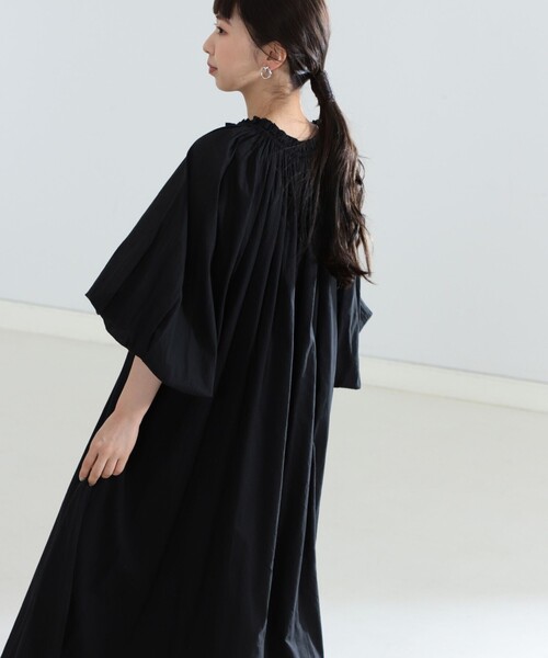 MARIHA(マリハ)の「MARIHA × Demi-Luxe BEAMS / 別注 春の花のドレス(ワンピース・レディース・ブラック/グレー/ライトブルー・36)」の20枚目の写真