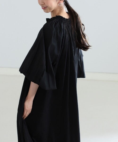 MARIHA(マリハ)の「MARIHA × Demi-Luxe BEAMS / 別注 春の花のドレス(ワンピース・レディース・ブラック/グレー/ライトブルー・36)」の21枚目の写真