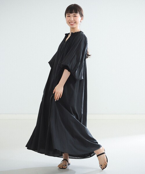 MARIHA(マリハ)の「MARIHA × Demi-Luxe BEAMS / 別注 春の花のドレス(ワンピース・レディース・ブラック/グレー/ライトブルー・36)」の22枚目の写真