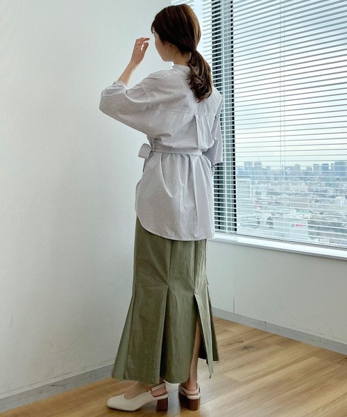 mysty woman(ミスティウーマン)の「アソート柄Wポケットチュニック 271133(シャツ/ブラウス・レディース・ホワイト/ライトブルー/ブラック/ライトピンク・FREE)」の12枚目の写真