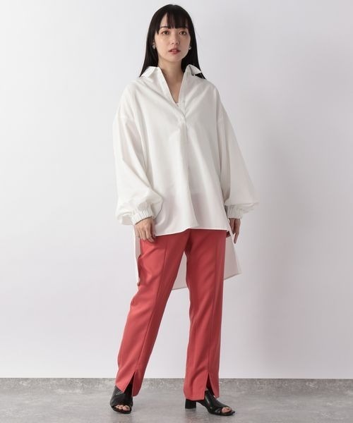 LOWRYS FARM（ローリーズファーム）の「バックテイルロングシャツＬＳ　268524（シャツ/ブラウス・レディース・オフホワイト/ブラック/ブルー・FREE）」の4枚目の写真