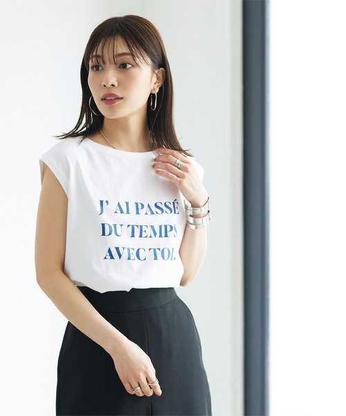 titivate（ティティベイト）の「ﾌﾚﾝﾁｽﾘｰﾌﾞﾛｺﾞTｼｬﾂ（Tシャツ/カットソー・レディース・ホワイト系その他/ブルー系その他/ホワイト系その他2・FREE）」の2枚目の写真
