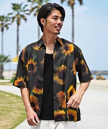 弾ける、夏の総柄。ルーズシルエットアロハシャツ メンズ春服