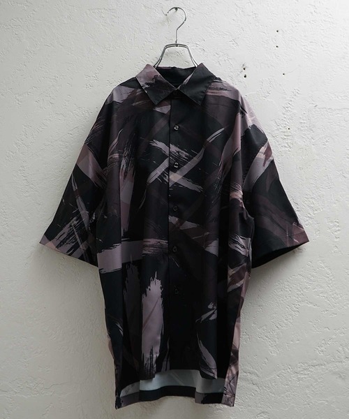 弾ける、夏の総柄。ルーズシルエットアロハシャツ メンズ秋服（シャツ