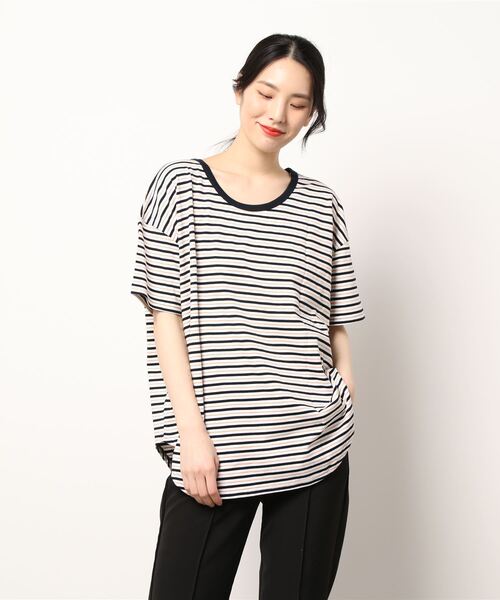 KOBE LETTUCE（コウベレタス）の「前後2wayボーダービッグTシャツ（Tシャツ/カットソー・レディース・ベージュ系/ホワイト×ブルー/ホワイト×レッド/ホワイト×ブラック/ネイビー系・FREE）」の5枚目の写真