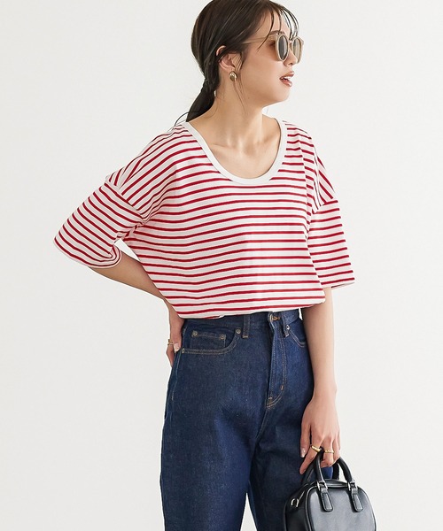 KOBE LETTUCE（コウベレタス）の「前後2wayボーダービッグTシャツ（Tシャツ/カットソー・レディース・ベージュ系/ホワイト×ブルー/ホワイト×レッド/ホワイト×ブラック/ネイビー系・FREE）」の2枚目の写真