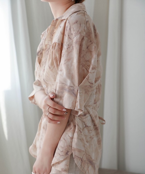 Bab(バブ)の「バックデザインマーブルシャツブラウス(シャツ/ブラウス・レディース・ベージュ/ピンクベージュ・M)」の8枚目の写真