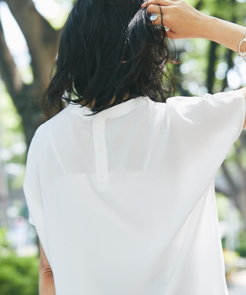 RIVE DROITE（リヴドロワ）の「テレコ切替ジョーゼットブラウス（シャツ/ブラウス・レディース・オフホワイト/ブラック/ブルー・FREE）」の14枚目の写真