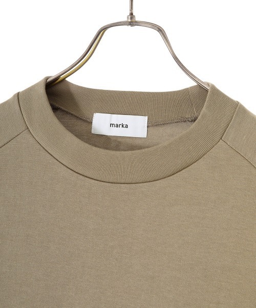 marka（マーカ）の「marka / マーカ：RAGLAN CREW NECK L/S - 60//2 organic cotton compact knit -：M22C-03CS03C[COR]（Tシャツ/カットソー・メンズ・ブラック/ベージュ・1/2/3）」の18枚目の写真