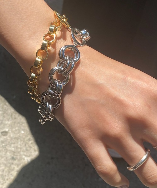 DouDou(ドゥドゥ)の「ダブルリングチェーン切替ブレス(ブレスレット・レディース・シルバー/ゴールド・FREE)」の1枚目の写真