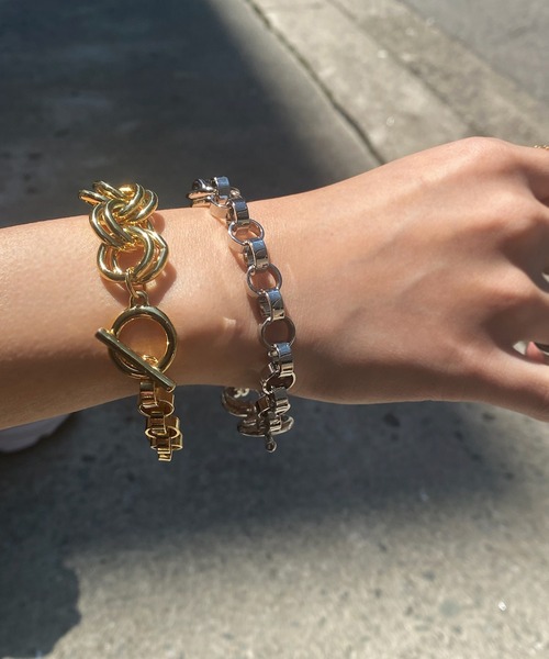 DouDou(ドゥドゥ)の「ダブルリングチェーン切替ブレス(ブレスレット・レディース・シルバー/ゴールド・FREE)」の2枚目の写真