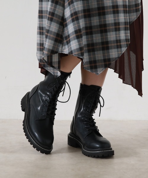 Cheek(チーク)の「レースアップブーツ(ブーツ・レディース・ブラック・SMALL/MEDIUM/LARGE)」の7枚目の写真