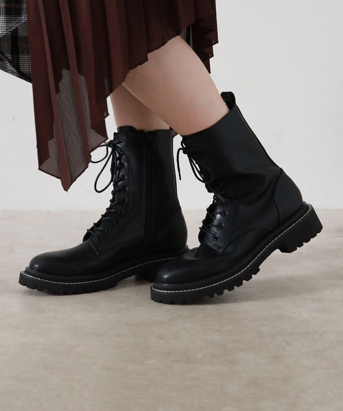 Cheek(チーク)の「レースアップブーツ(ブーツ・レディース・ブラック・SMALL/MEDIUM/LARGE)」の11枚目の写真