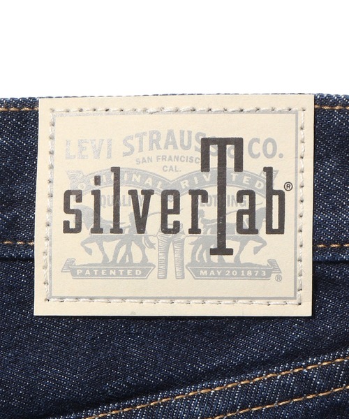 Levi's（リーバイス）の「Levi's/リーバイス SILVERTAB バギーデニム 94 BAGGY インディゴリンス（デニムパンツ・レディース・ダークインディゴブルー・25inch/26inch/28inch/27inch/23inch/24inch）」の12枚目の写真