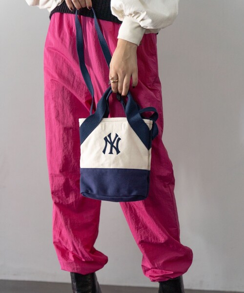 FREAK'S STORE（フリークスストア）の「MLB × FREAK’S STORE/エムエルビー 別注 MLB TOTE MINI / ミニトートショルダーバッグ（トートバッグ・レディース・ネイビー/ピンク/グリーン/その他1・ONE SIZE）」の10枚目の写真