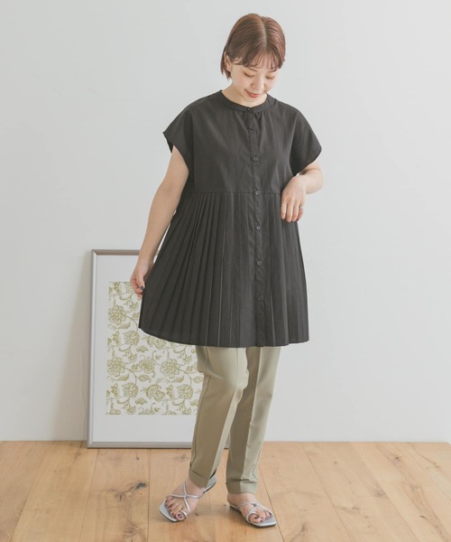 ITEMS URBANRESEARCH（アイテムズ アーバンリサーチ）の「プリーツキリカエフレンチブラウス（Tシャツ/カットソー・レディース・ホワイト系その他/オフホワイト/ブラック・FREE）」の11枚目の写真