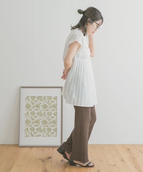 ITEMS URBANRESEARCH（アイテムズ アーバンリサーチ）の「プリーツキリカエフレンチブラウス（Tシャツ/カットソー・レディース・ホワイト系その他/オフホワイト/ブラック・FREE）」の22枚目の写真